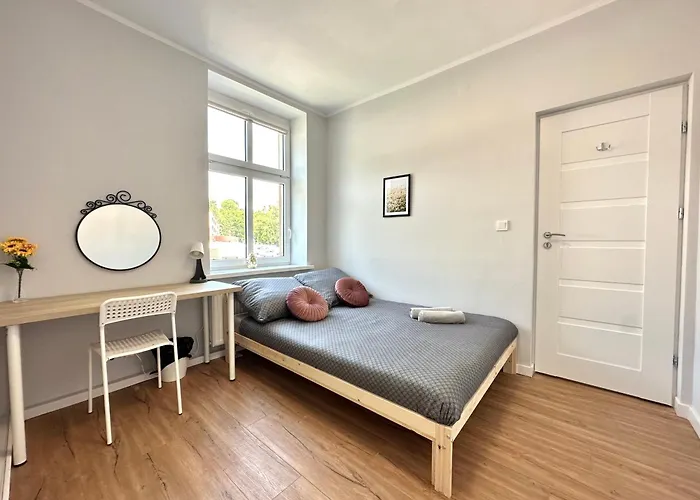 Mmrent Meadow Room